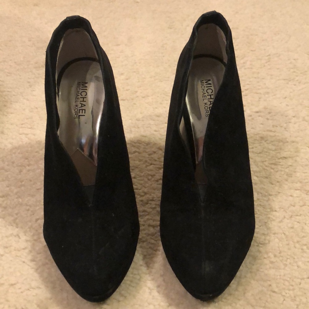 Suede Booties / near perfect condition